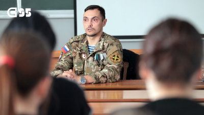 Участник СВО встретился со студентами СибГИУ