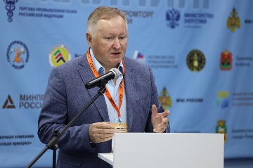 w0e-VLsQtEg